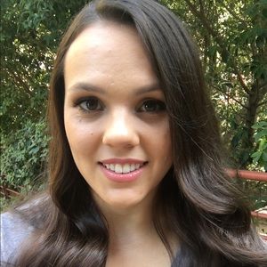 Meet your Posher, Valerie